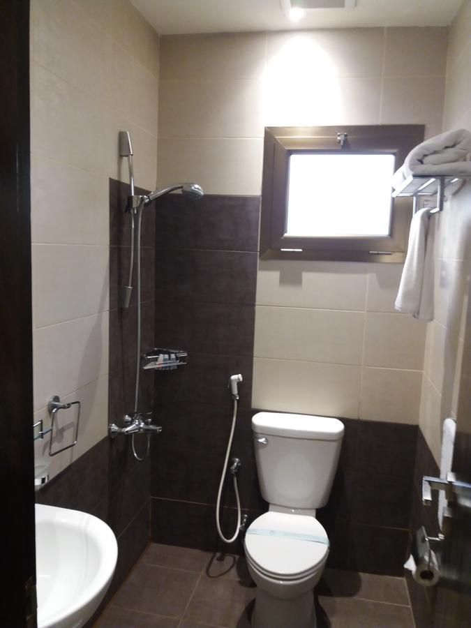 Aswar Hotel Suites Al Khobar Exterior photo
